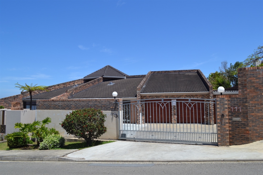 10 Bedroom Property for Sale in Vincent Heights Eastern Cape